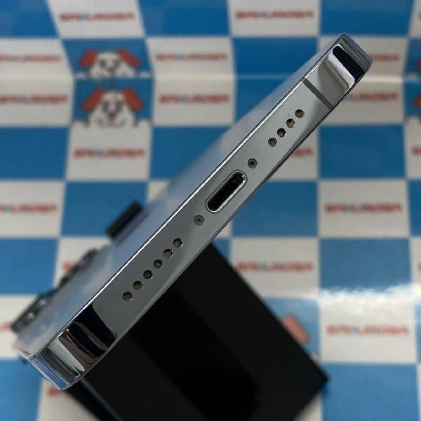 iPhone13 Pro Max au版SIMフリー 256GB MLJD3J/A A2641 極美品