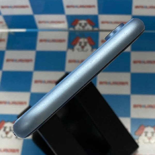 iPhoneXR SoftBank版SIMフリー 64GB MT0E2J/A A2106