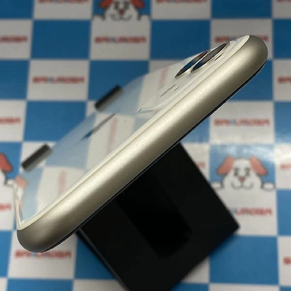 iPhone11 docomo版SIMフリー 128GB MWM22J/A A2221 ホワイト