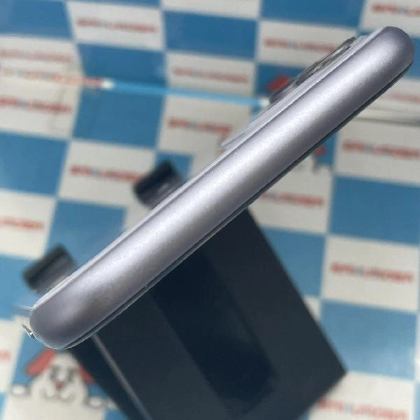 iPhone11 au版SIMフリー 256GB MWMC2J/A A2221 パープル