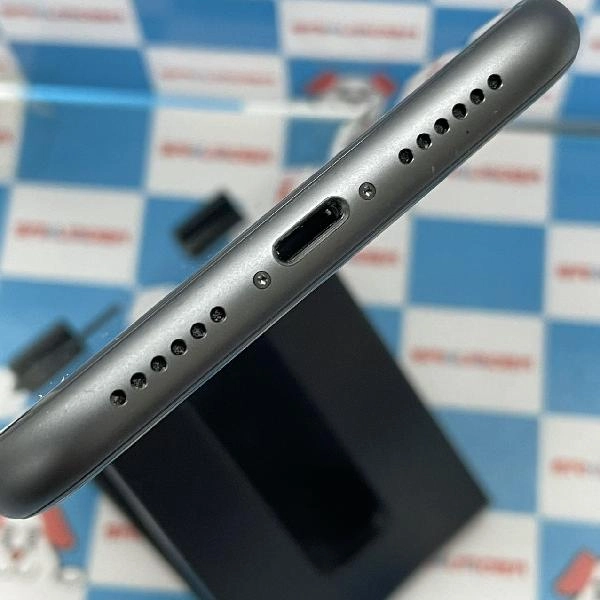 iPhone11 au版SIMフリー 128GB MWM02J/A A2221 ブラック