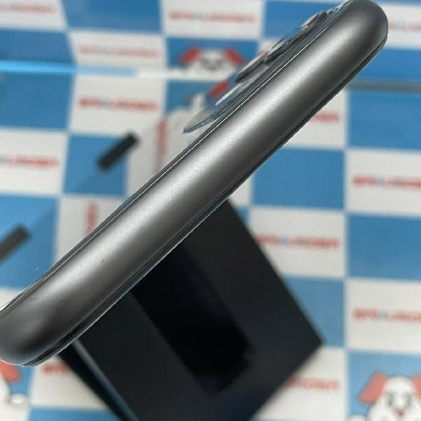 iPhone11 docomo版SIMフリー 128GB MWM02J/A A2221 ブラック