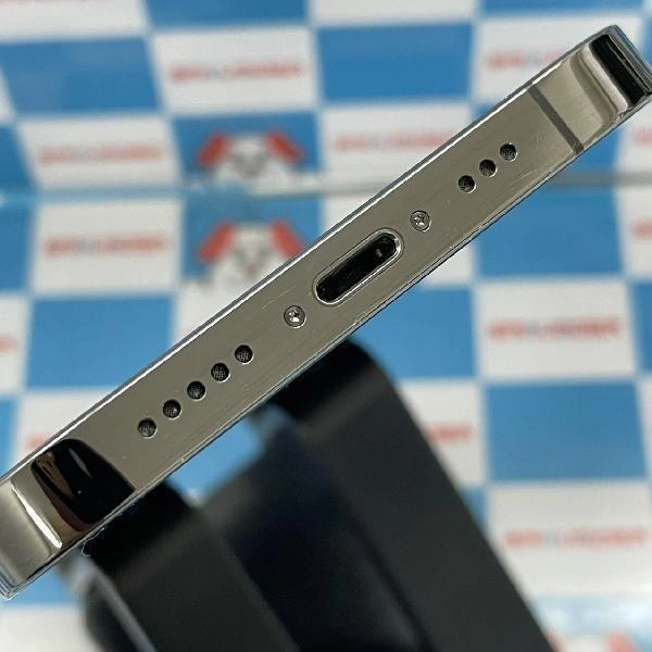 iPhone12 Pro au版SIMフリー 256GB MGM93J/A A2406 グラファイト