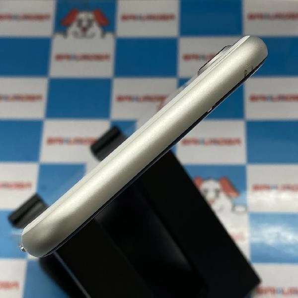 iPhoneSE 第2世代 SoftBank版SIMフリー 64GB MHGQ3J/A A2296 ホワイト