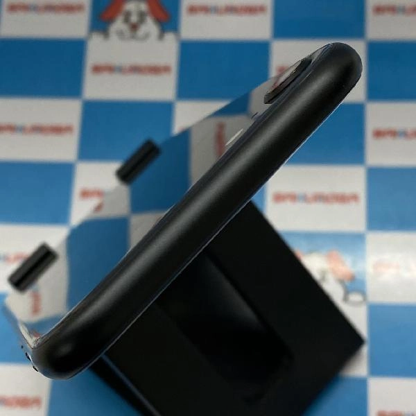 iPhoneSE 第2世代 docomo版SIMフリー 256GB MXVT2J/A A2296 極美品 ブラック