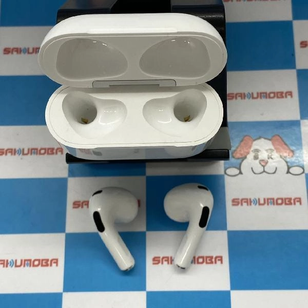 Apple AirPods 第3世代 MagSafe充電ケース付き 64GB MME73J/A A2566 美品 ホワイト