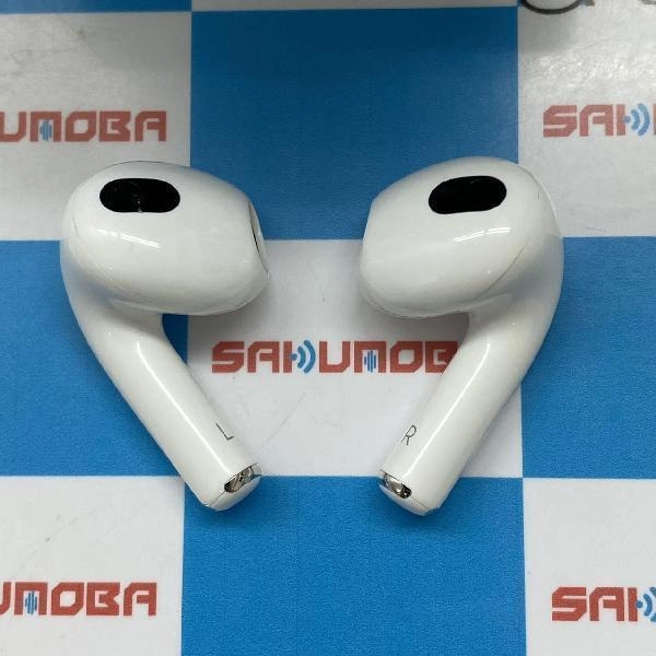 Apple AirPods 第3世代 MagSafe充電ケース付き 64GB MME73J/A A2566 美品 ホワイト