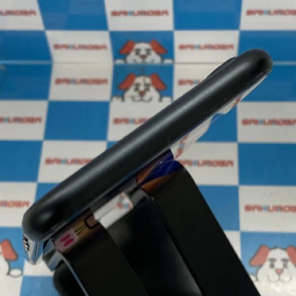 iPhoneSE 第3世代 au版SIMフリー 64GB MMYC3J/A A2782