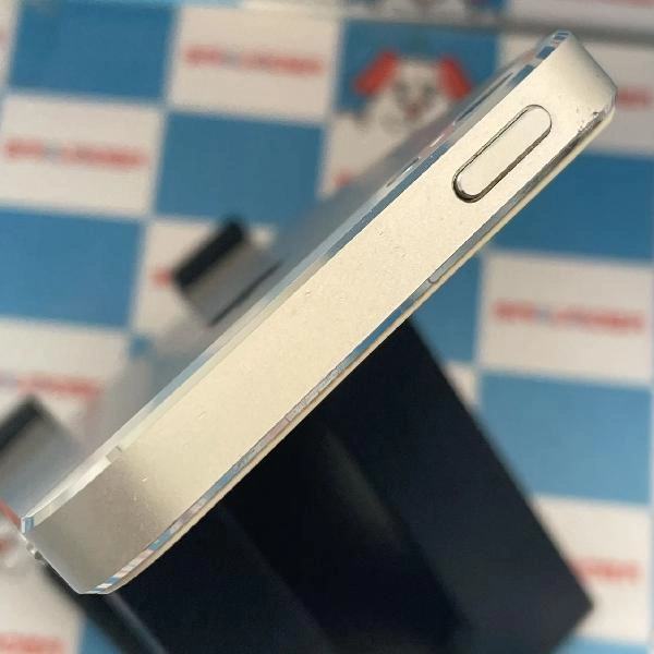 iPhone5 au 16GB ME040J/A A1429 ジャンク品 ホワイト