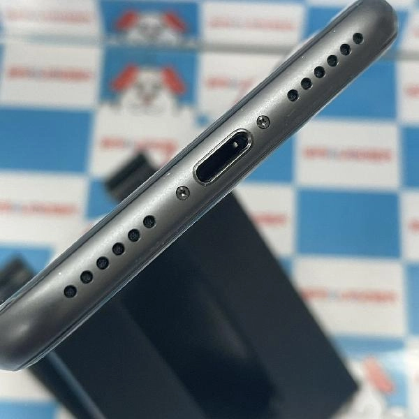 iPhone8 SoftBank版SIMフリー 256GB MQ842J/A A1906 スペースグレイ