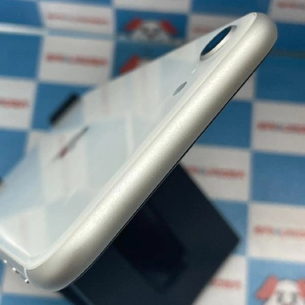 iPhoneSE 第2世代 SoftBank版SIMフリー 64GB MX9T2J/A A2296 ホワイト