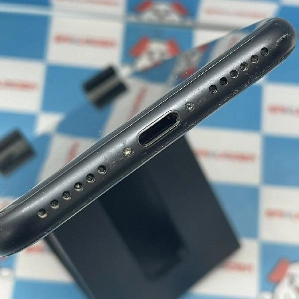 iPhoneSE 第2世代 Apple版SIMフリー 128GB MXD02J/A A2296 ブラック