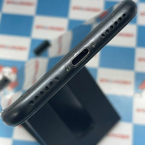 iPhoneSE 第2世代 Apple版SIMフリー 128GB MHGT3J/A A2296 ブラック