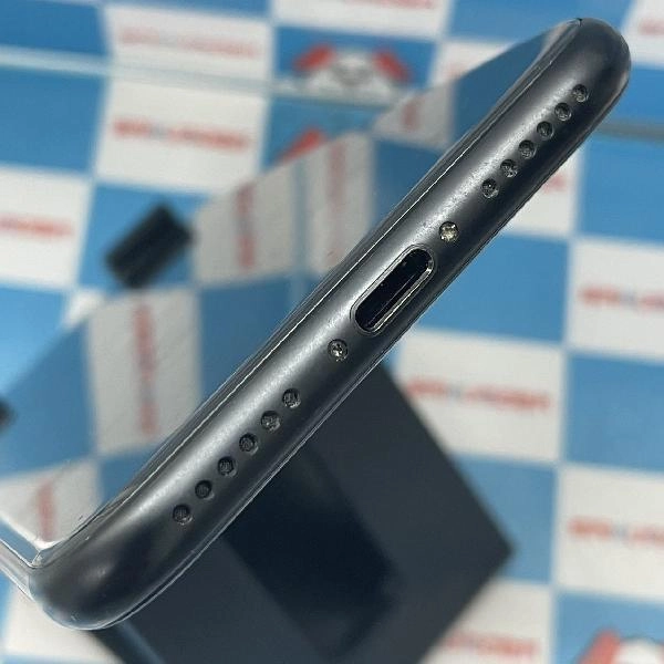 iPhoneSE 第2世代 Apple版SIMフリー 128GB MHGT3J/A A2296 ブラック