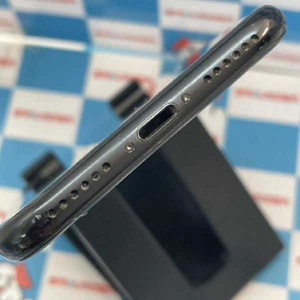 iPhoneSE 第2世代 SoftBank版SIMフリー 64GB MHGP3J/A A2296 ブラック