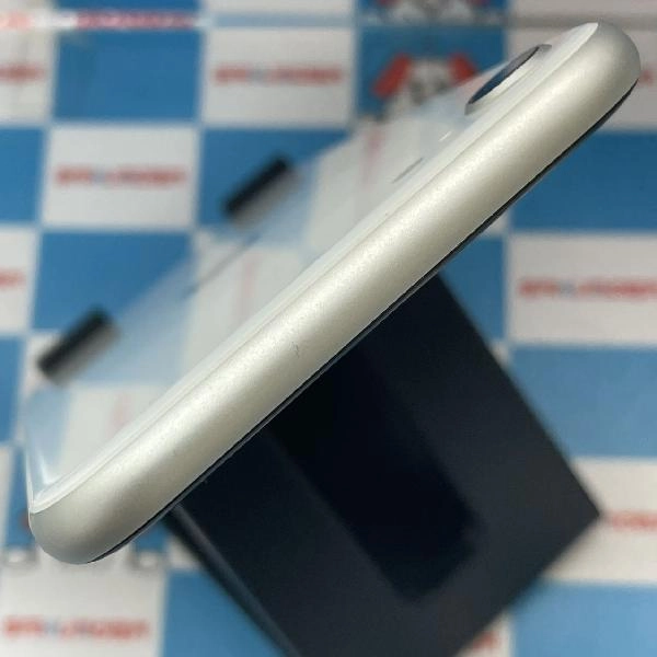 iPhoneSE 第2世代 au版SIMフリー 128GB MXD12J/A A2296 美品 ホワイト