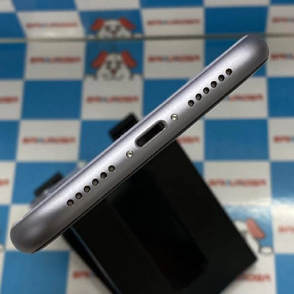 iPhone11 au版SIMフリー 64GB MWLX2J/A A2221 極美品 パープル