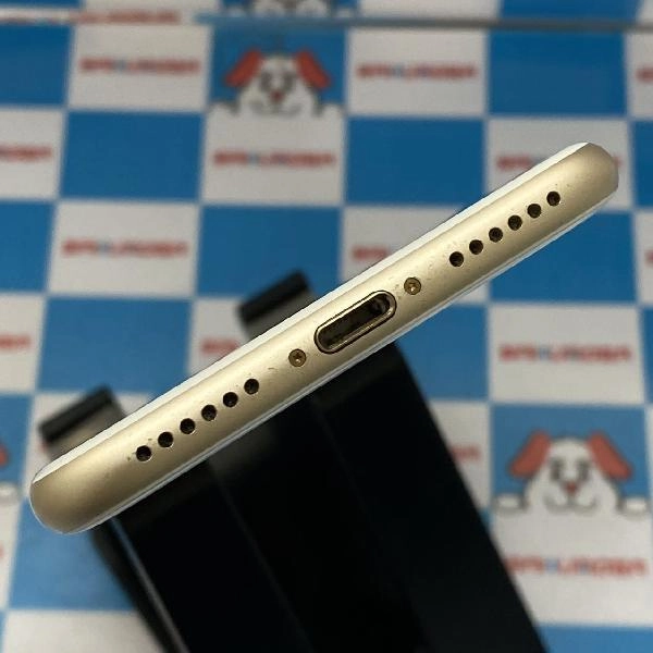iPhone7 Apple版SIMフリー 32GB NNCG2J/A A1779 ゴールド