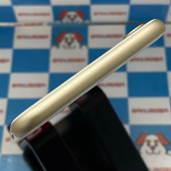 iPhone7 Apple版SIMフリー 32GB NNCG2J/A A1779 ゴールド