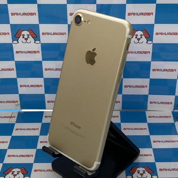 iPhone7 docomo版SIMフリー 32GB MNCG2J/A A1779 極美品 ゴールド