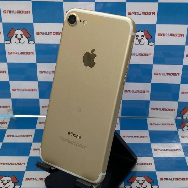 iPhone7 Apple版SIMフリー 32GB MNCG2J/A A1779 極美品 ゴールド