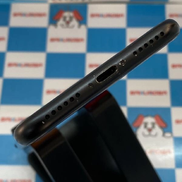 iPhoneSE 第2世代 Apple版SIMフリー 256GB MXVT2J/A A2296 極美品 ブラック