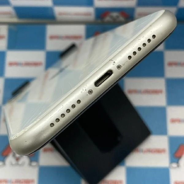 iPhone11 Apple版SIMフリー 128GB MHDJ3J/A A2221 ジャンク品 ホワイト