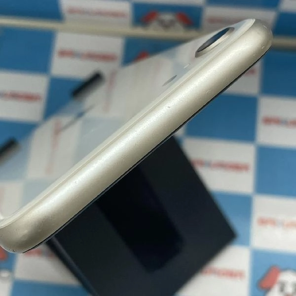 iPhoneSE 第3世代 SoftBank版SIMフリー 64GB MMYD3J/A A2782 訳あり大特価