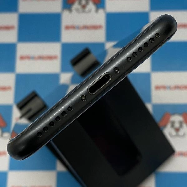 iPhoneSE 第2世代 docomo版SIMフリー 256GB MXVT2J/A A2296 訳あり品 ブラック