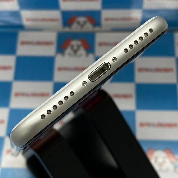 iPhoneSE 第2世代 au版SIMフリー 64GB MX9T2J/A A2296 ホワイト