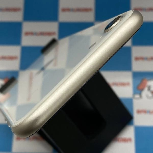 iPhoneSE 第3世代 SoftBank版SIMフリー 64GB MMYD3J/A A2782 極美品