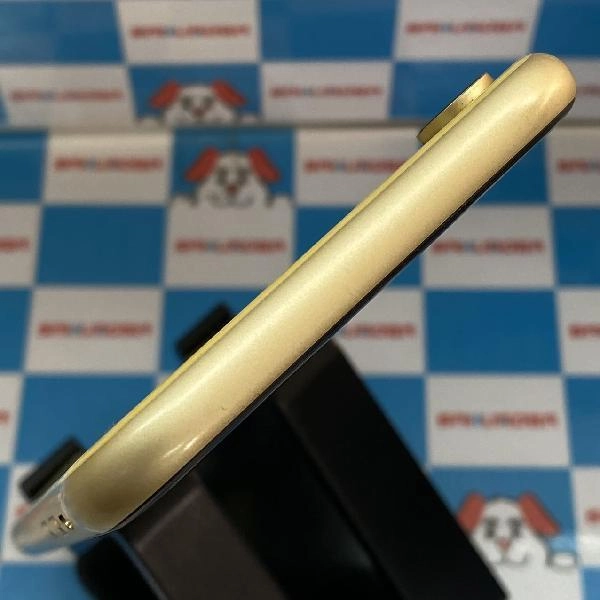 iPhoneXR docomo版SIMフリー 128GB MT0Q2J/A A2106 極美品