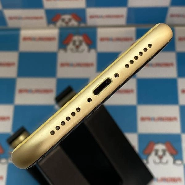 iPhoneXR docomo版SIMフリー 128GB MT0Q2J/A A2106 極美品