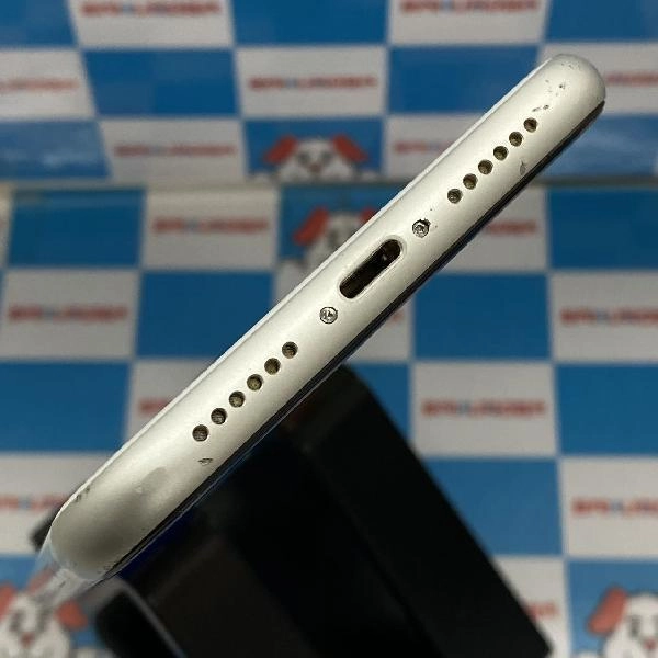 iPhoneXR au版SIMフリー 128GB MT0J2J/A A2106