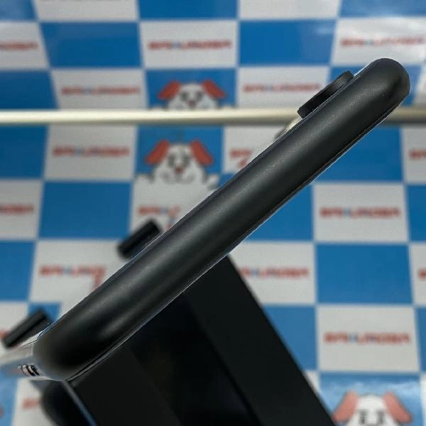 iPhoneXR au版SIMフリー 64GB NT002J/A A2106 極美品