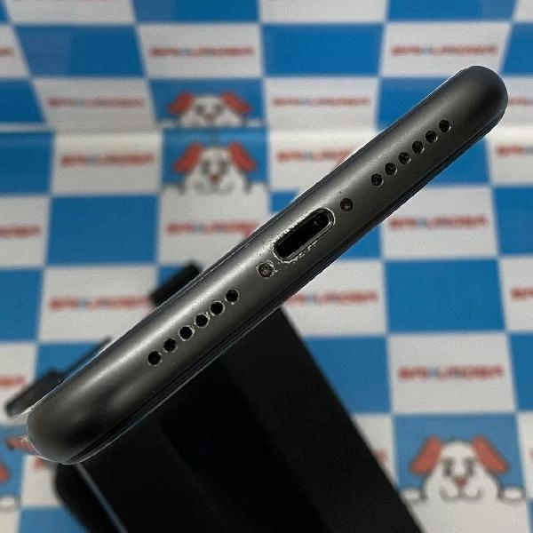 iPhone11 au版SIMフリー 128GB MWM02J/A A2221 ブラック