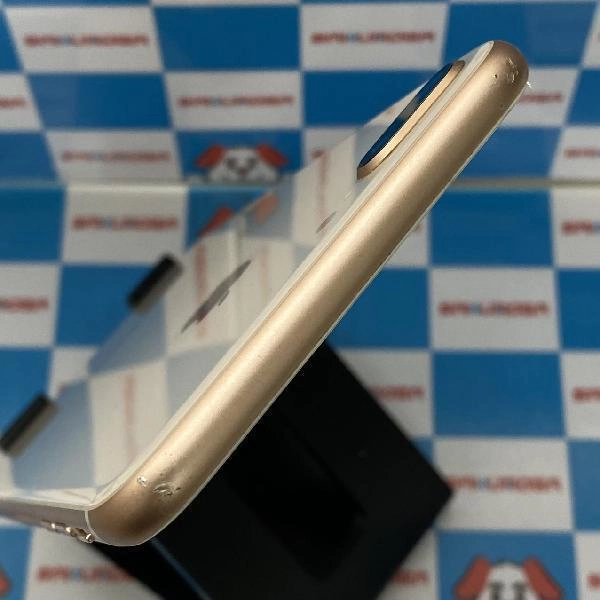 iPhone8 Plus docomo版SIMフリー 64GB MQ9M2J/A A1898 美品