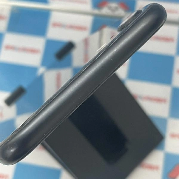 iPhoneSE 第2世代 au版SIMフリー 128GB MHGT3J/A A2296 ブラック