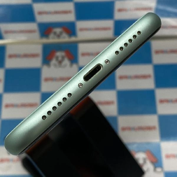 iPhone11 au版SIMフリー 128GB MWM62J/A A2221 グリーン