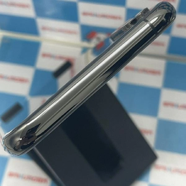 iPhoneXS docomo版SIMフリー 512GB MTE32J/A A2098 美品 スペースグレイ