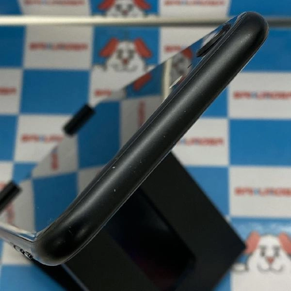 iPhoneSE 第2世代 au版SIMフリー 64GB MHGP3J/A A2296 ブラック