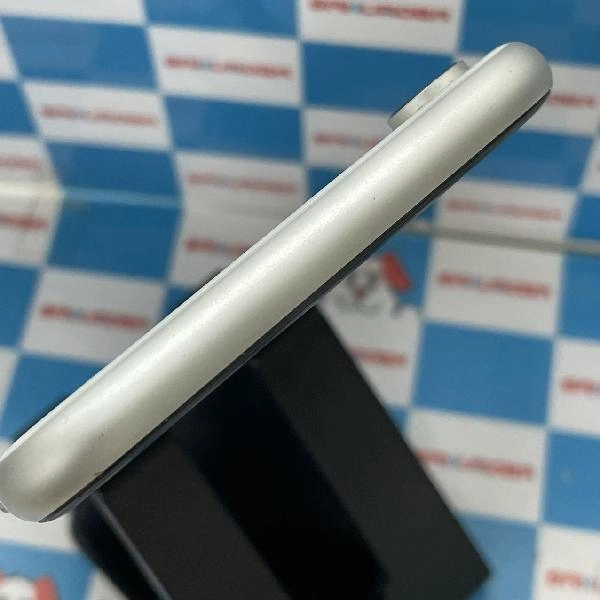 iPhoneXR Apple版SIMフリー 64GB MT032J/A A2106