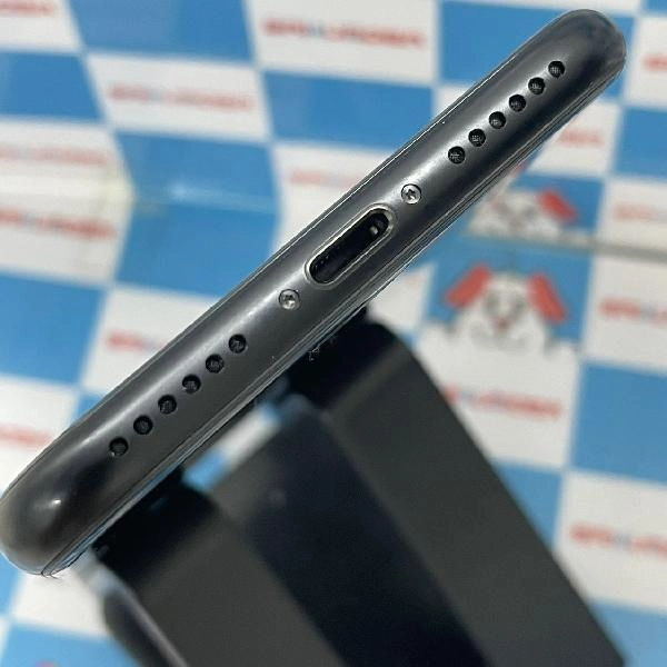 iPhoneSE 第2世代 楽天モバイル版SIMフリー 64GB MHGP3J/A A2296 ブラック