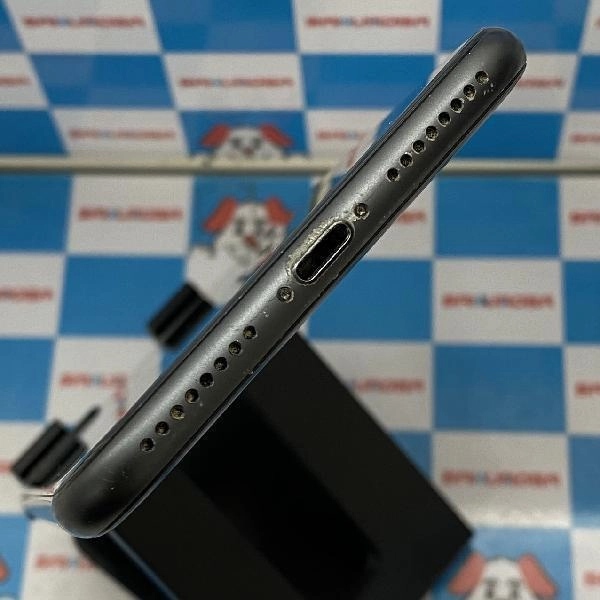 iPhone8 Plus au版SIMフリー 256GB MQ9N2J/A A1898