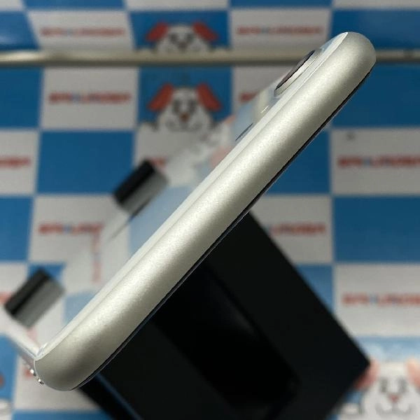 iPhoneSE 第2世代 au版SIMフリー 64GB MX9T2J/A A2296 極美品 ホワイト