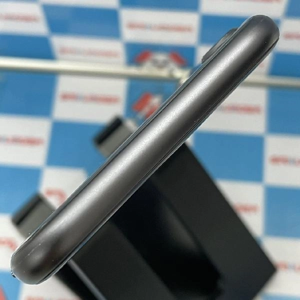 iPhone8 docomo版SIMフリー 256GB MQ842J/A A1906 スペースグレイ