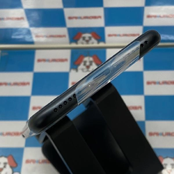 iPhoneSE 第3世代 docomo版SIMフリー 128GB MMYF3J/A A2782 未使用品