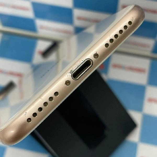 iPhone8 au版SIMフリー 256GB MQ862J/A A1906 ジャンク品 ゴールド