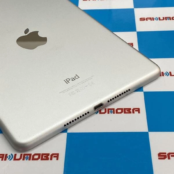 iPad mini 第4世代 docomo 128GB MK772J/A A1550 SIM読込不可 訳あり品 シルバー