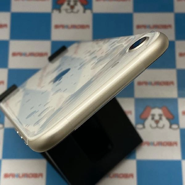 iPhoneSE 第3世代 SoftBank版SIMフリー 64GB MMYD3J/A A2782 未使用品